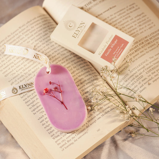 Elynn Apothecary Wax Wardrobe Freshner - Vanilla Whisper
